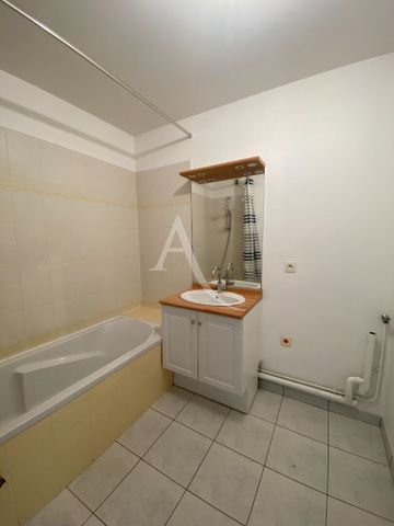 Location Appartement 3 pièces 67m² ANGERS 49000 - Photo 4