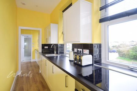 2 bedroom apartment to rent - Photo 3