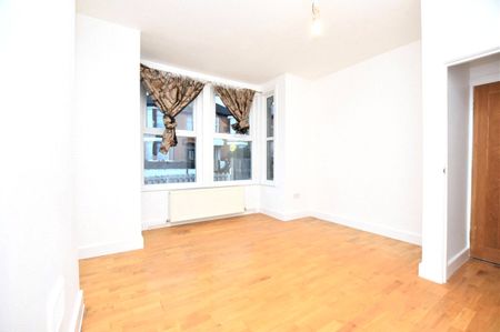 Manor Road, London, SE25 - Photo 2