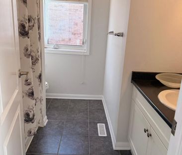 For Lease - 1059 Savoline Boulevard, Milton, Ontario - Photo 6