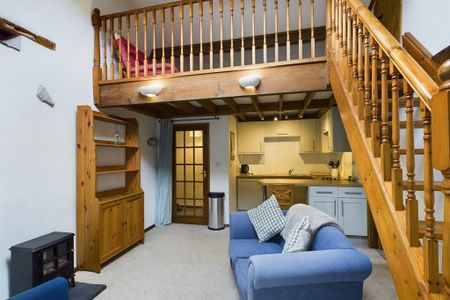 1 bedroom barn conversion to rent - Photo 4