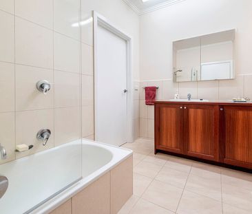 Family Home in Box Hill High School zone - Photo 5