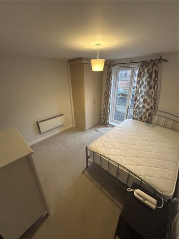 Riley House, Manor House Drive, Coventry, CV1 - Photo 4