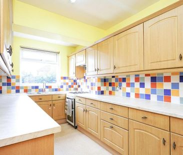 3 bedroom semi-detached house to rent - Photo 5