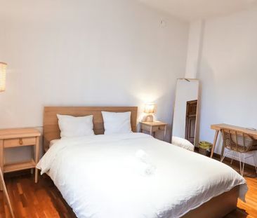 Passeig de Turull, Barcelona, Catalonia 08023 - Photo 1