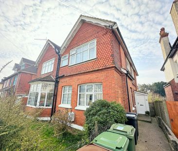 A 1 Bedroom Ground Floor Flat Instruction to Let in Bexhill-on-Sea - Photo 3