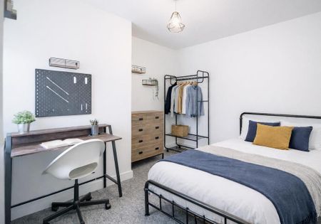 6 bedroom end of terrace house to rent - Photo 5