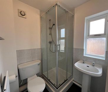 3 bedroom house to rent - Photo 2