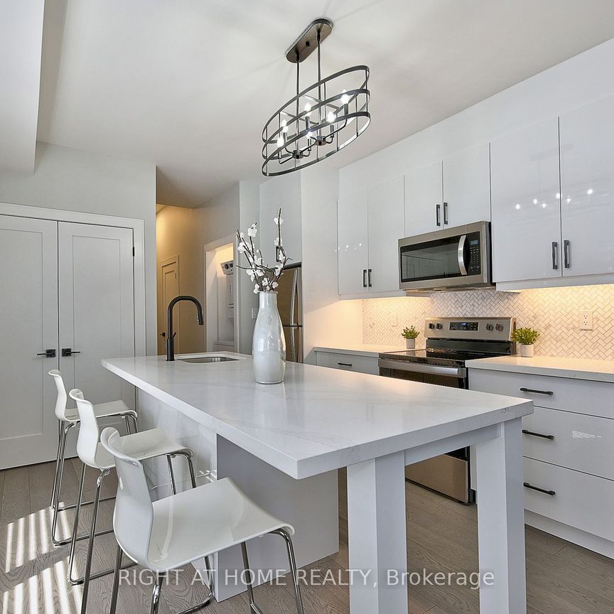 For Lease - 131 Brock Avenue Unit# # 2, Toronto, Ontario - Photo 1