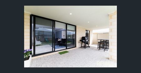 MASSIVE 4x2 Family Home in a Prime Alkimos Location - Photo 3