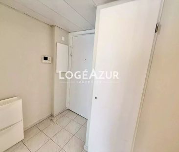 Location AppartementGolfe-Juan - Photo 3