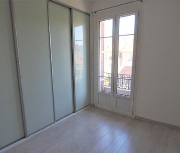 Location Appartement 2 pièces 48m² NICE 06000 - Photo 2