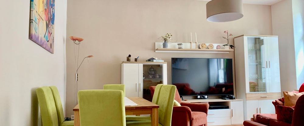 *** Schicke und voll möblierte 2-Raum-Wohnung im Chemnitzer Stadtteil Schloßchemnitz *** - Photo 1