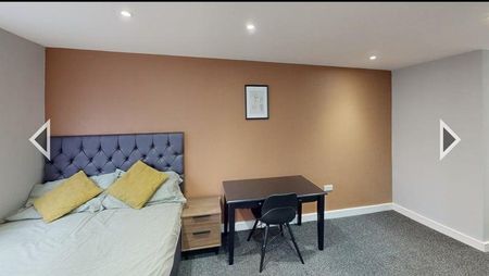 5 bedroom house of multiple occupation to rent - Photo 5