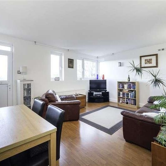 Hartington Court, Hartington Road, London, W4 - Photo 1