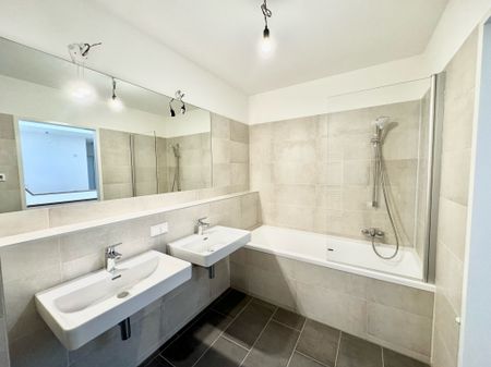 Modernes Reihenhaus im Erstbezug mit großzügigen Außenflächen, Mietkauf als Möglichkeit! - Photo 4