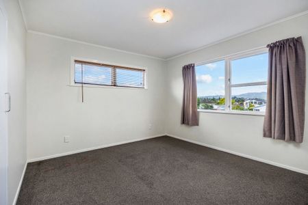 A home to enjoy - Photo 5