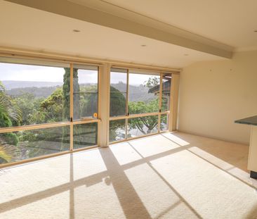 SPACIOUS LIVING OVERLOOKING EAST LISMORE - Photo 3