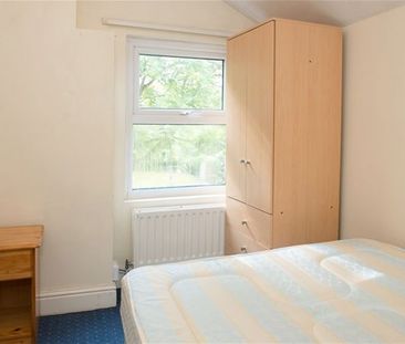 St Mary's Road, Cowley, Oxford - Photo 2