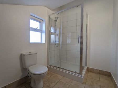 Old Warwick Road - Photo 2