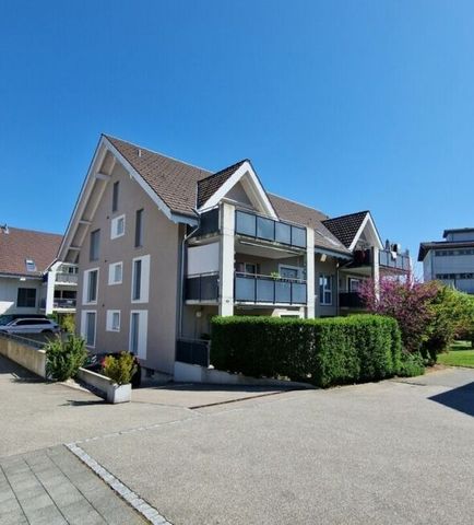 Appartement de 4,5 pièces au rez-de-chaussée - Photo 2