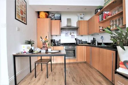 St James's Road, Croydon, CR0 - Photo 2