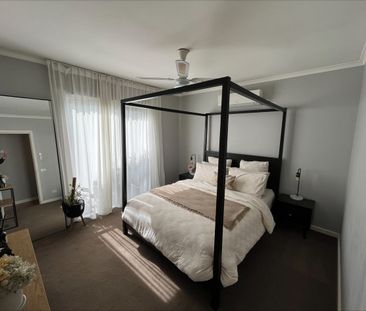 Neat, Modern Home Close to Town - Photo 3