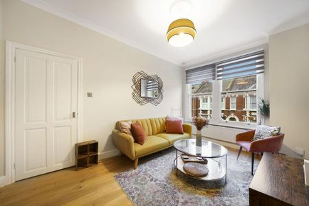 2 bedroom flat to rent - Photo 5