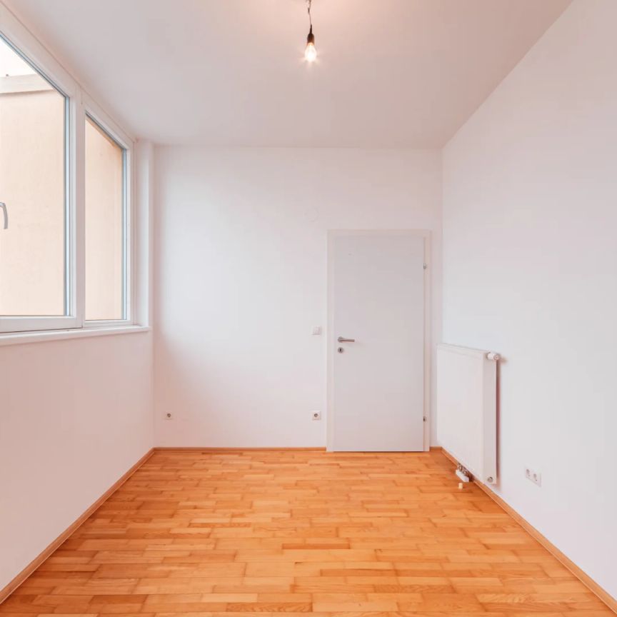 Wohnen nahe der Donau in 1200 Wien: Geräumige 3-Zimmer Wohnung inkl. Einbauküche! - Photo 1