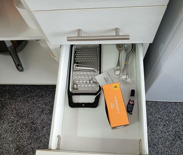 Studio Flat, Pearl Works, S1 - Photo 4