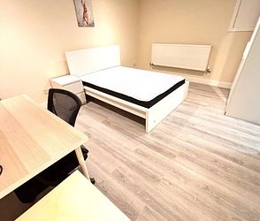 Wincheap, Canterbury, CT1 3RX, Kent - Photo 2