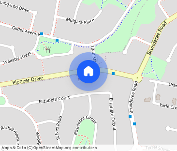 Beautifully presented 3 Bedroom Townhouse with Double Garage - Photo 1