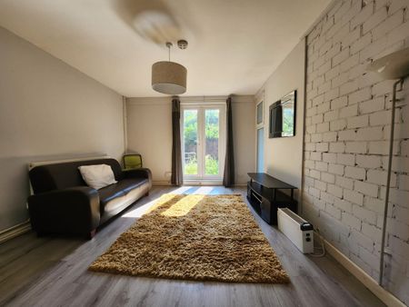4 Bed Terraced House, Selden Walk, N7 - Photo 2