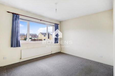 3 bedroom semi-detached house to rent - Photo 4