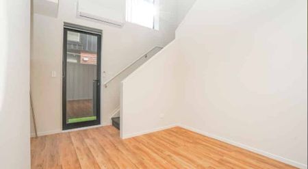 Family Home - Photo 5