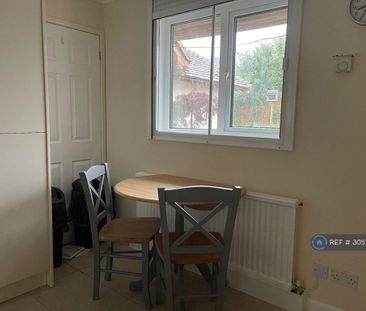 1 bedroom maisonette to rent - Photo 3