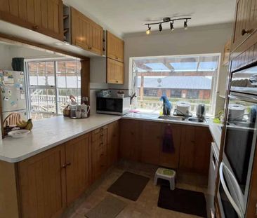 Charming 3-Bedroom Home in a Great Location - Photo 4