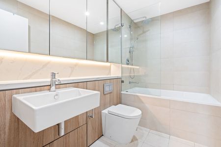 Elevated & Light Filled, Top Floor Living with Views - Photo 2