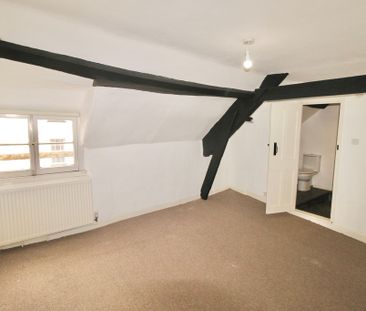 2 bedroom Two Bedroom Maisonette to rent - Photo 4