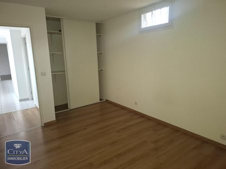 Location Appartement 3 pièces 66m² AGEN 47000 - Photo 5