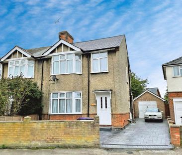 3 bedroom semi-detached house to rent - Photo 6