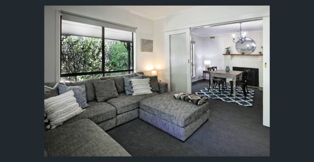 Country setting, close to town - Photo 1