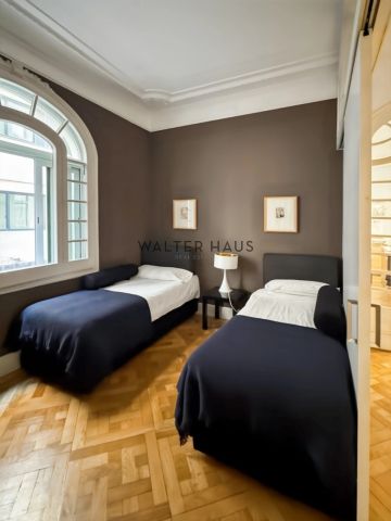 Piso con terraza en alquiler en Eixample, Barcelona - Photo 2