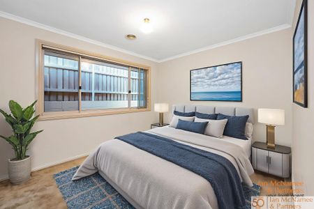 28 Bluestone Gardens, Jerrabomberra NSW 2619 - House For Rent | Domain - Photo 4