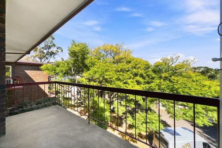 Convenient Two-Bedroom Unit in a Great Inner West Location - Photo 5