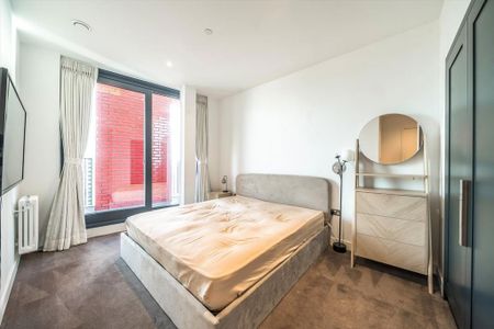 4 bedroom flat to rent - Photo 3