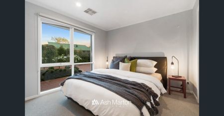 Picture Perfect Family Home - Photo 2