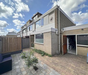Te huur: Huis Smallandstraat in Pernis Rotterdam - Photo 2