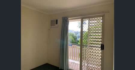 A Quiet Sanctuary Away from The Bustle of The Inner-City - Photo 4