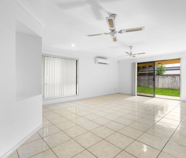 Modern Freshly Painted Family Home in a Great Location – Don’t Miss... - Photo 1